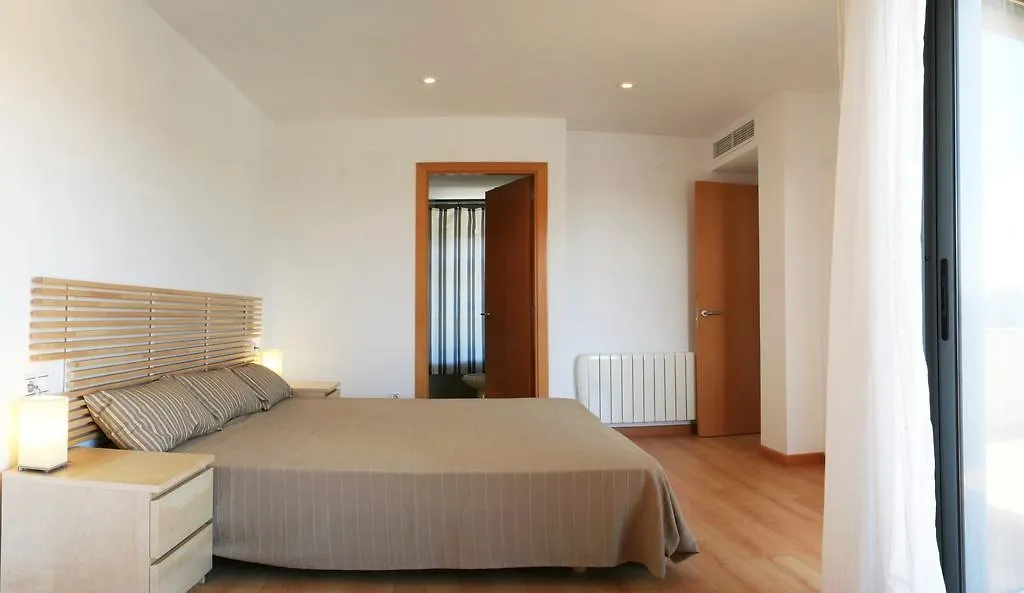 Casa Marie Curie Hotel Roda de Bará Feriehus